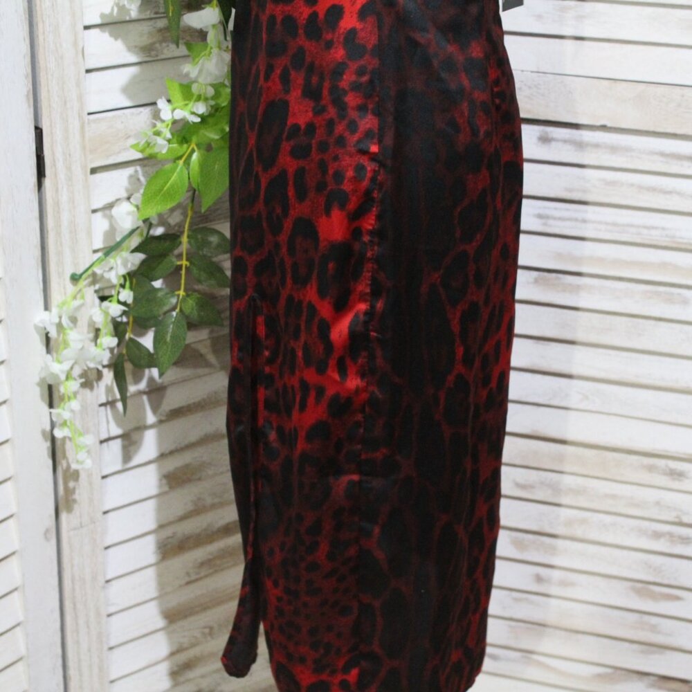 Pretty little thing red/black leopard print slip dress (944) - Picture 14 of 16